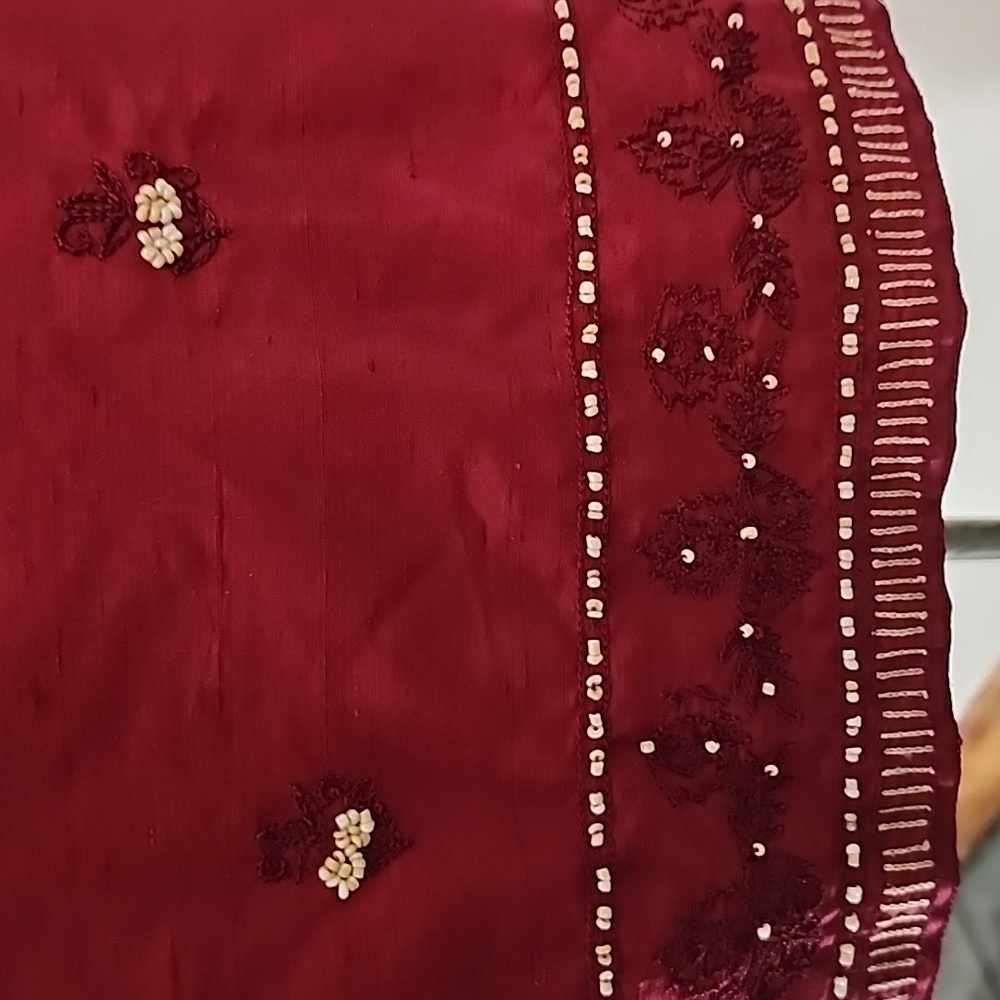 Charter Club Dress 100% Silk Embroidered And Beaded Flowers And Trim Red Size 8 - Picture 13 of 16